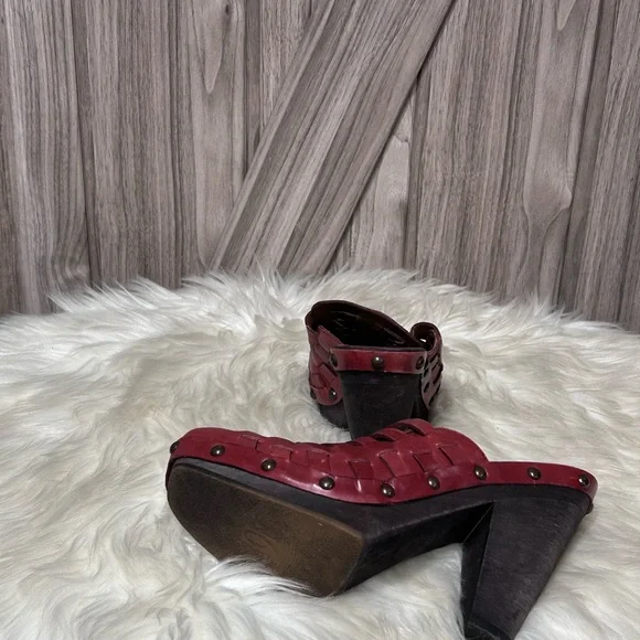 Nine West Red Leather Woven Mules-7.5 - Picture 5 of 6